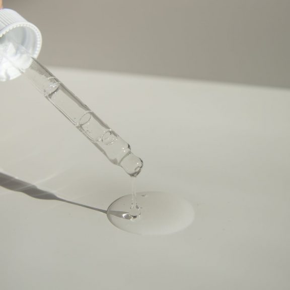 4 Hyaluronic Acid serums You Need To Try!