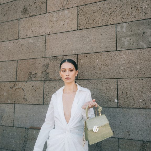 How to Dress for Your Body Type: A Complete Guide