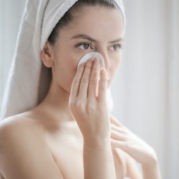 Retinol Benefits: Unlocking the Power of Youthful Skin